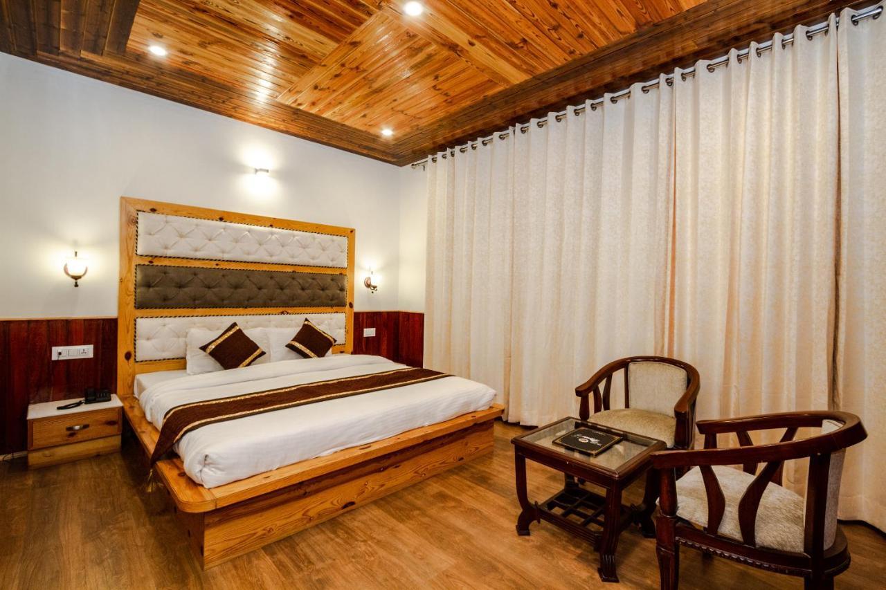 Vaibhav Regency Hotel Manāli Eksteriør billede